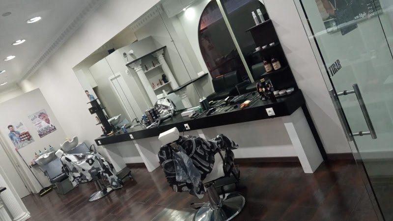 Jhonnys barber shop — imaxe 2