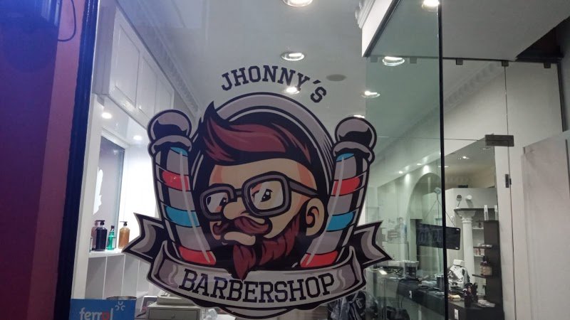 Jhonnys barber shop — imaxe 4