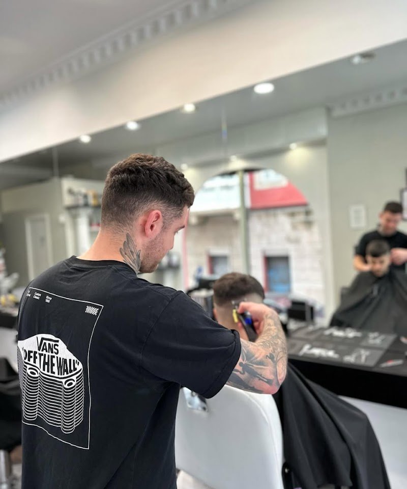 Jhonnys barber shop — imaxe 5
