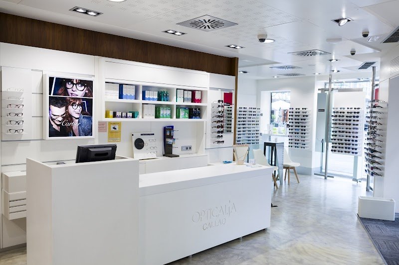 Opticalia Callao