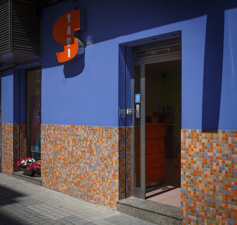 PELUQUERIA HOMBRE SABI — imagen 3