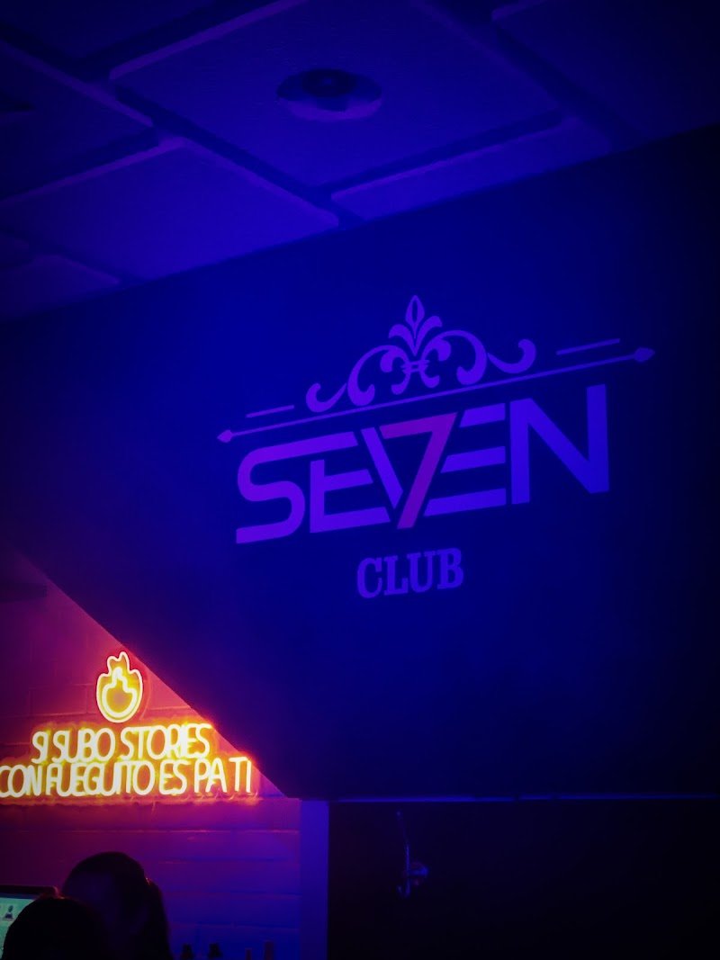Seven Club Ferrol — imagen 5