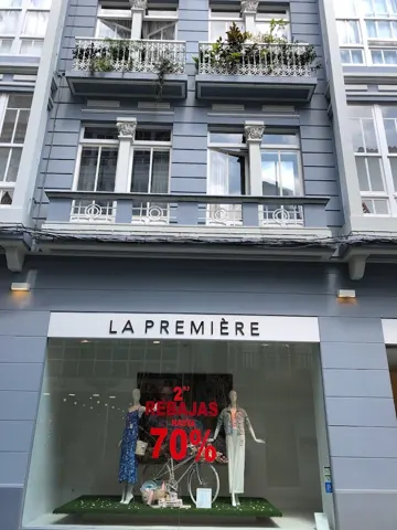 La Première